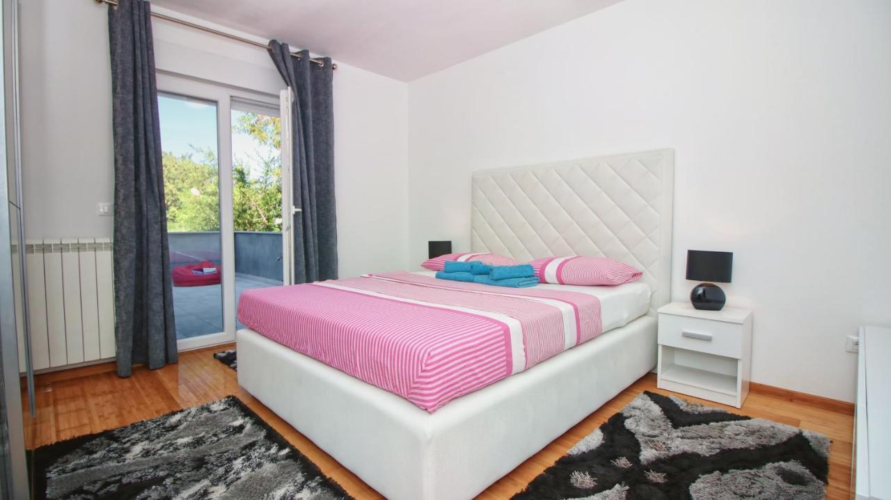 Guesthouse Esma روفينج المظهر الخارجي الصورة